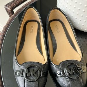 Michael Kors Black Flats Size 7